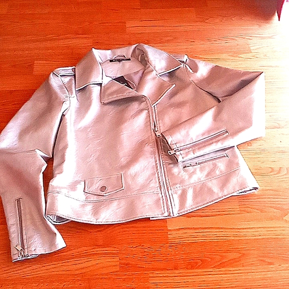 NFS - Picture 2 of 7